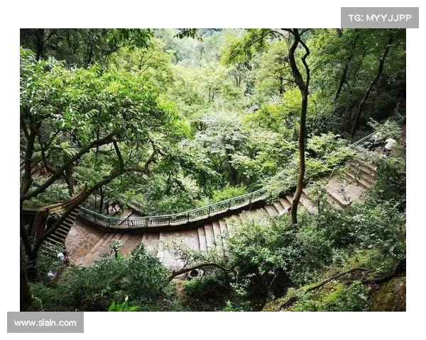 皮耶罗区域周边自然景观与文化历史探索之旅 皮耶罗区域周边自然景观与文化历史探索之旅